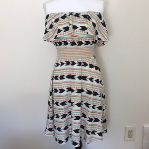 Ocean Drive Geometric StraplessDress
